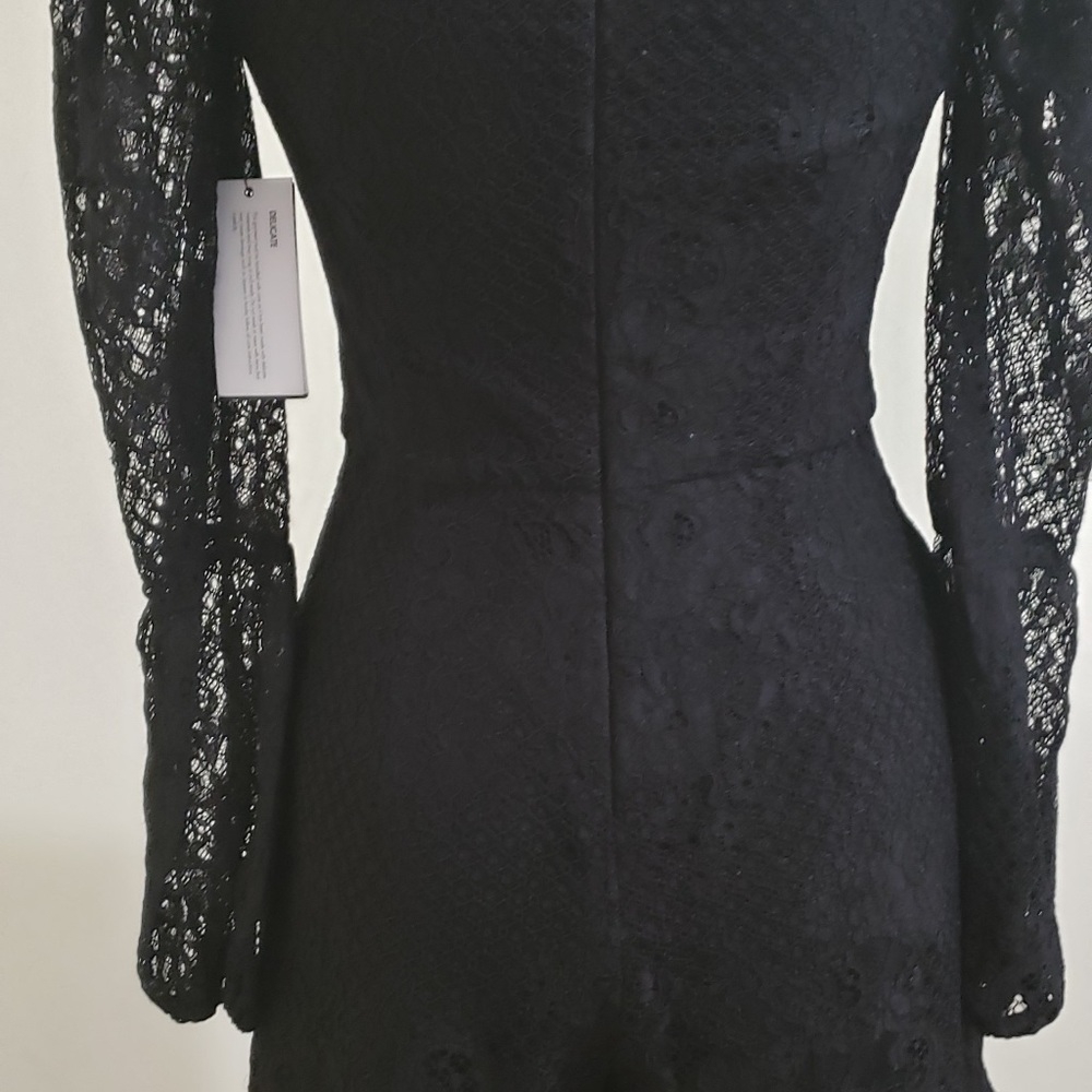 GUESS Long Sleeve Off Shoulder Romper